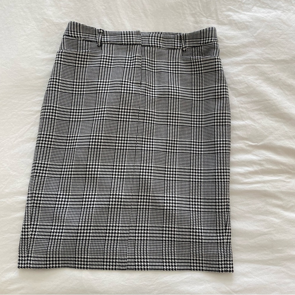 Calvin Klein B&W Houndstooth Skirt